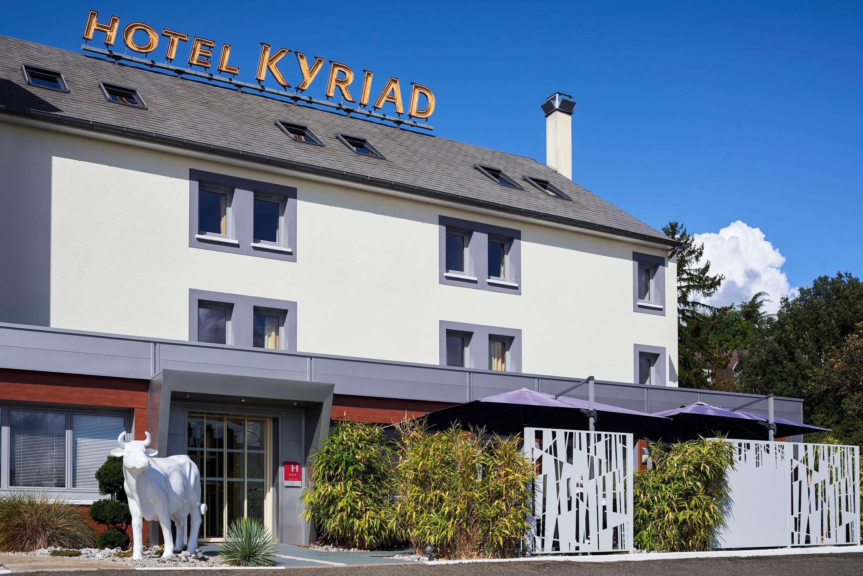 Kyriad Le Mans Est Hotel Exterior photo