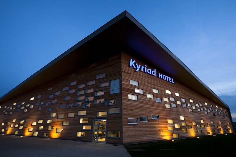 Kyriad Le Mans Est Hotel Exterior photo